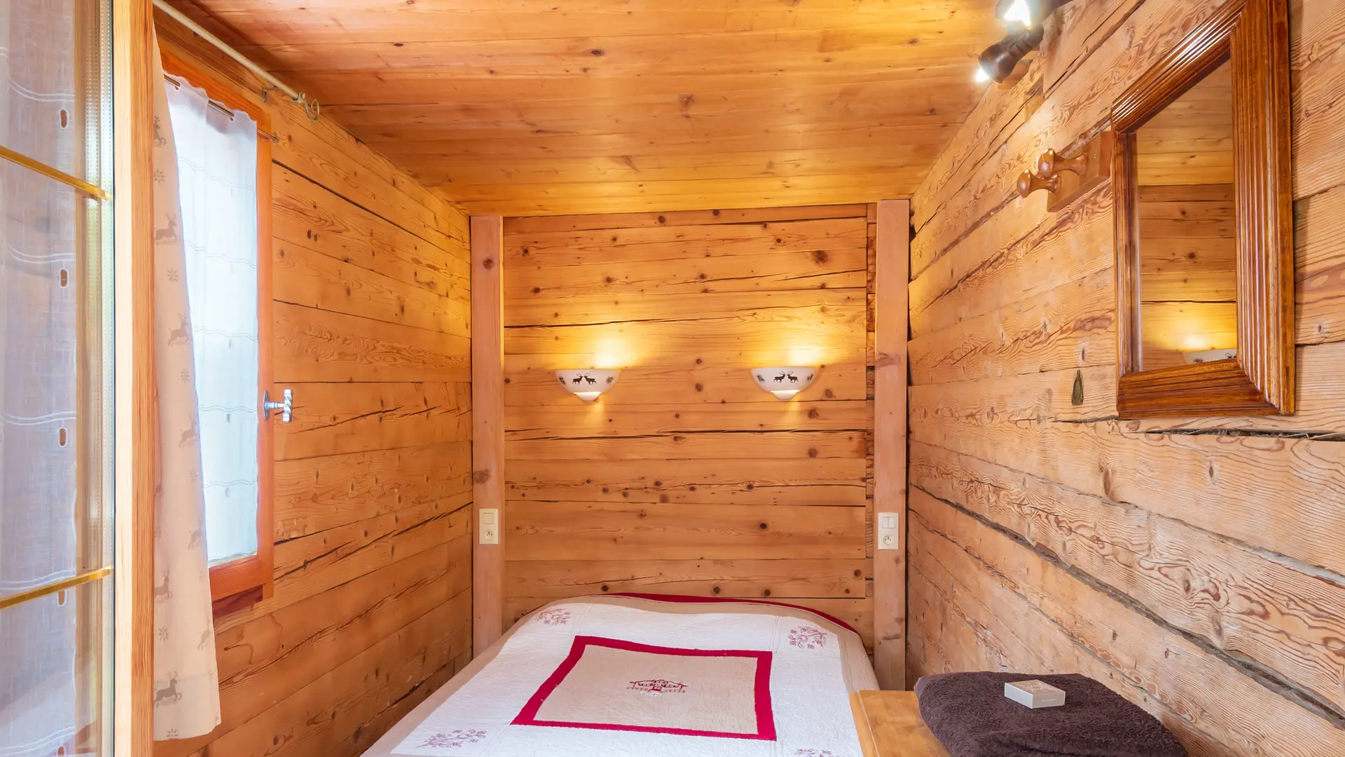 Chambre/Bedroom