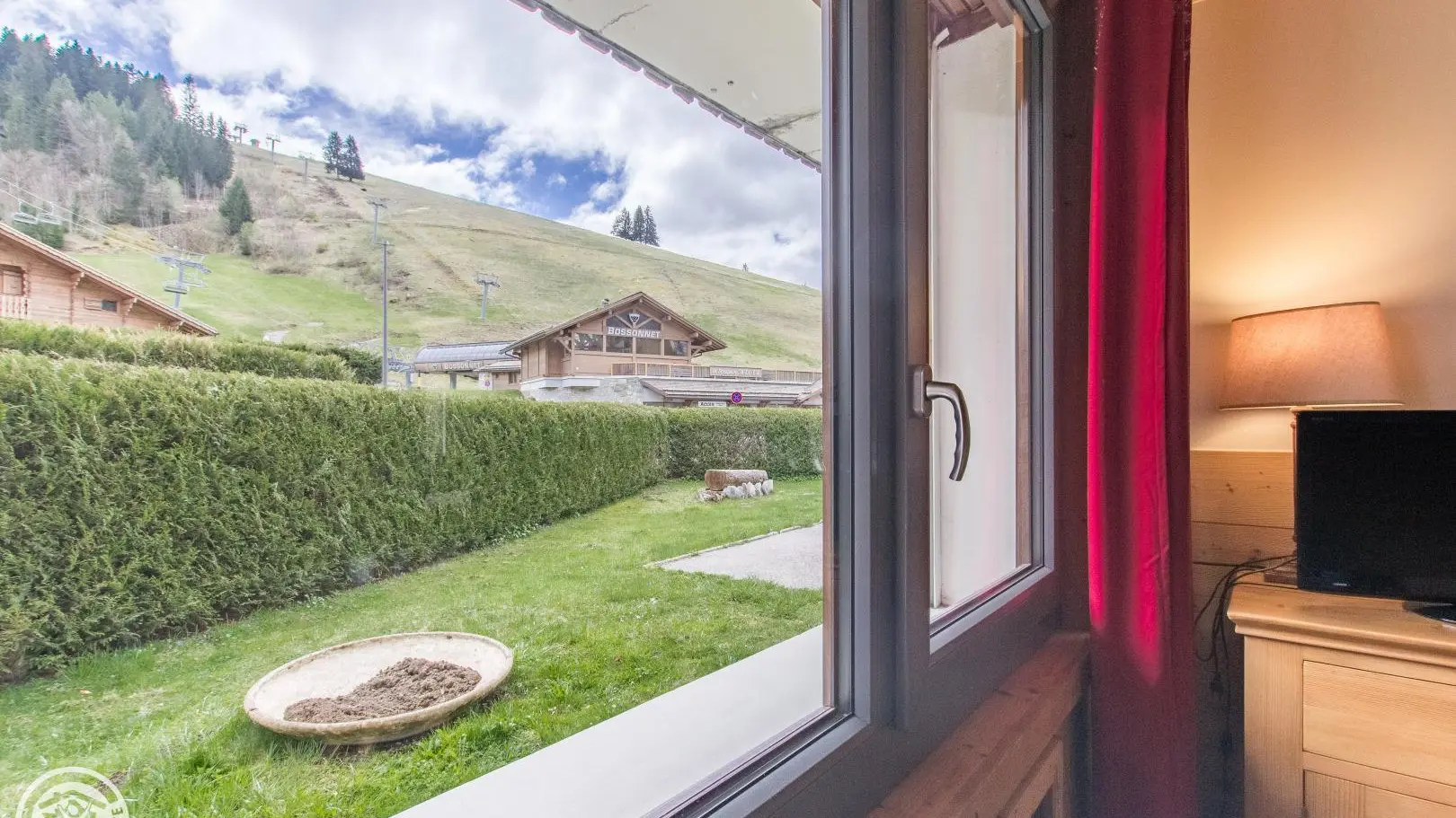 Vue côté Sud depuis la Salle à manger