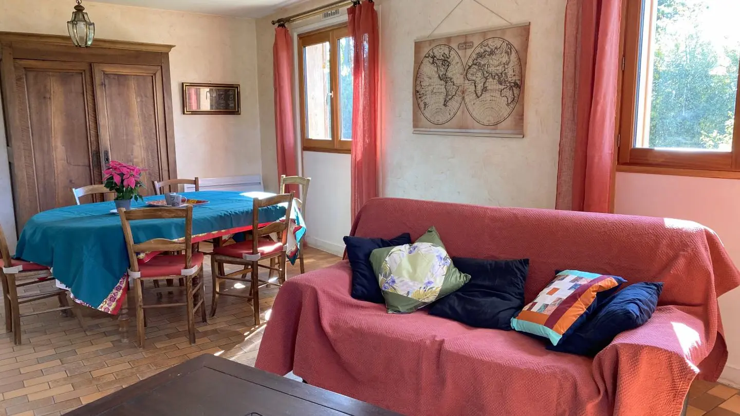 Gîte La Maison de la Forge à LE VERNET dans l'Allier en Auvergne