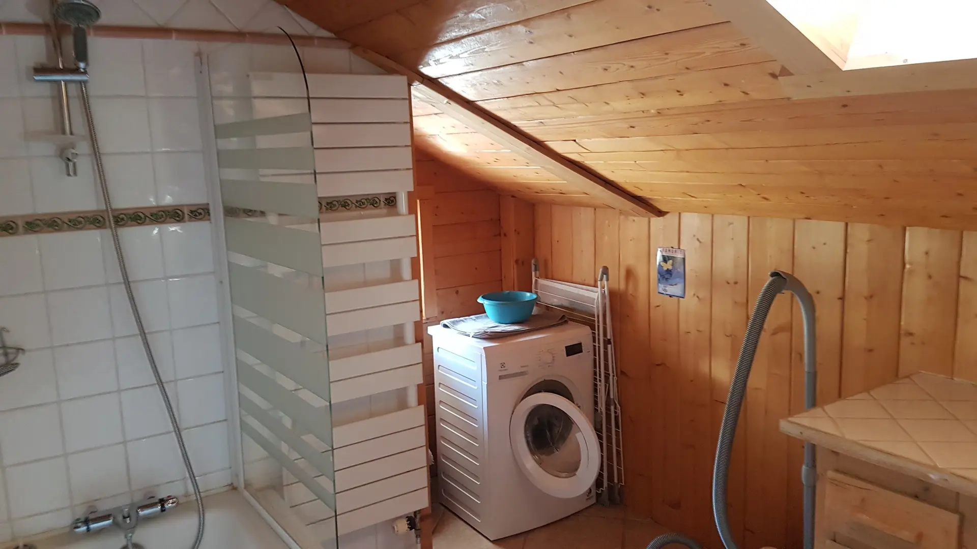 Baignoire et Lave linge