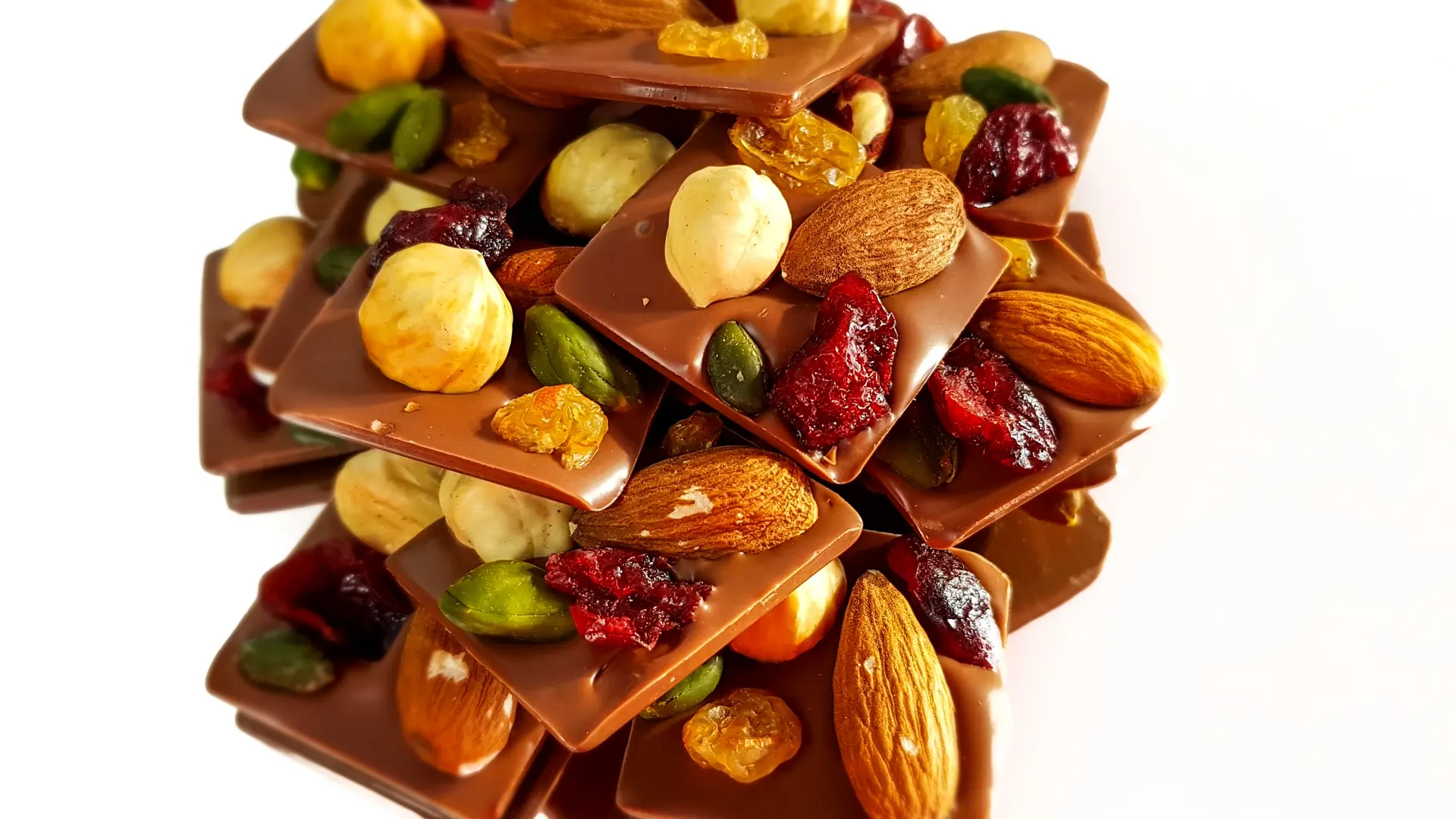 Existe également au chocolat noir ainsi qu'en 2 formats : 100 g et 200 g