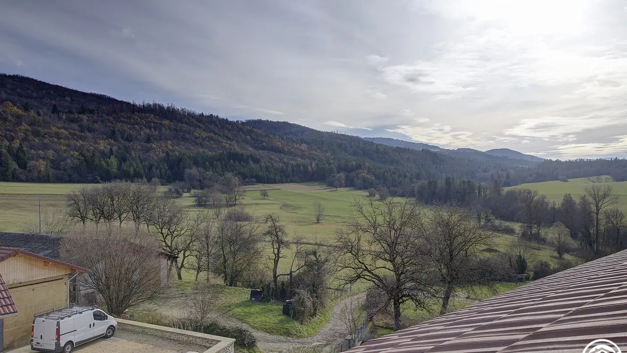 Vue depuis le gîte grâce à ses nombreuses ouvertures.