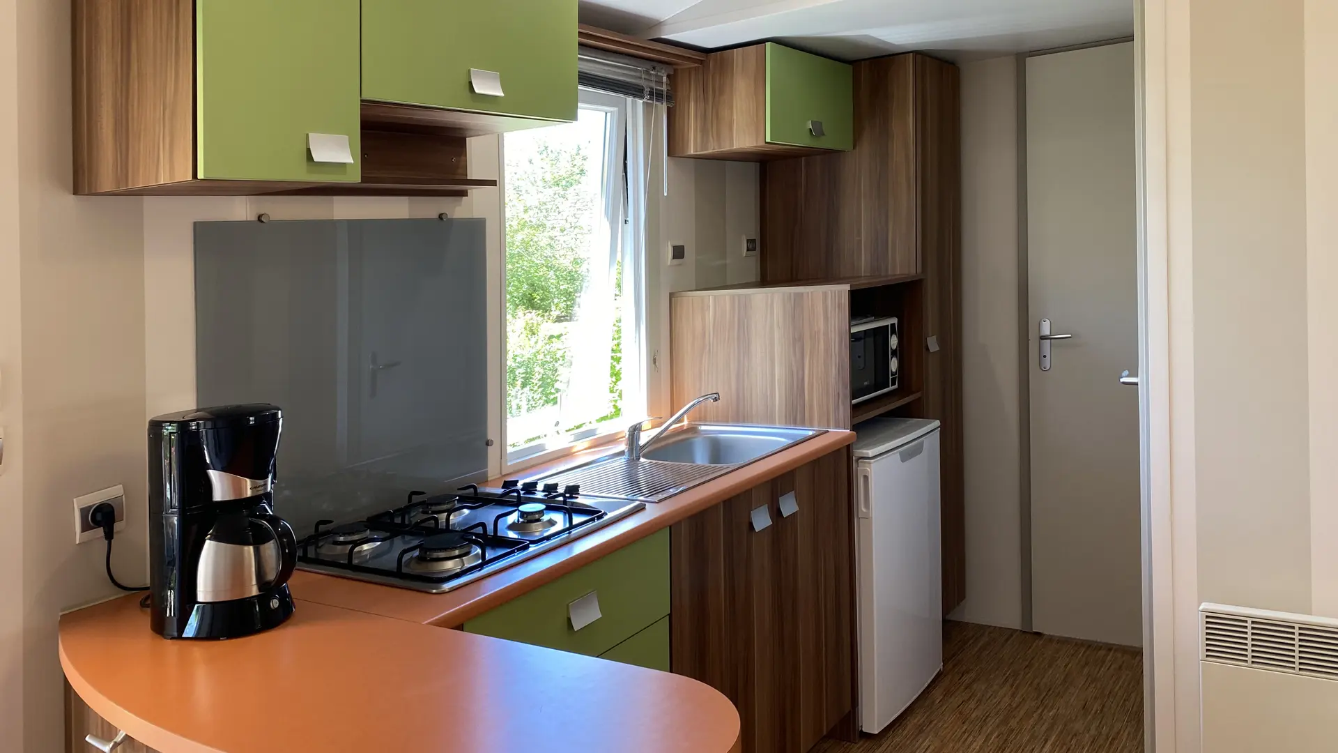 cuisine mobil-home camping ain