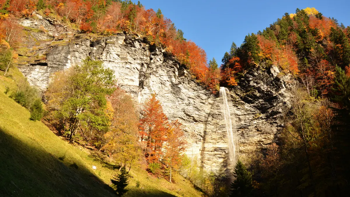 Cascade du Dard - La Giettaz - Automne