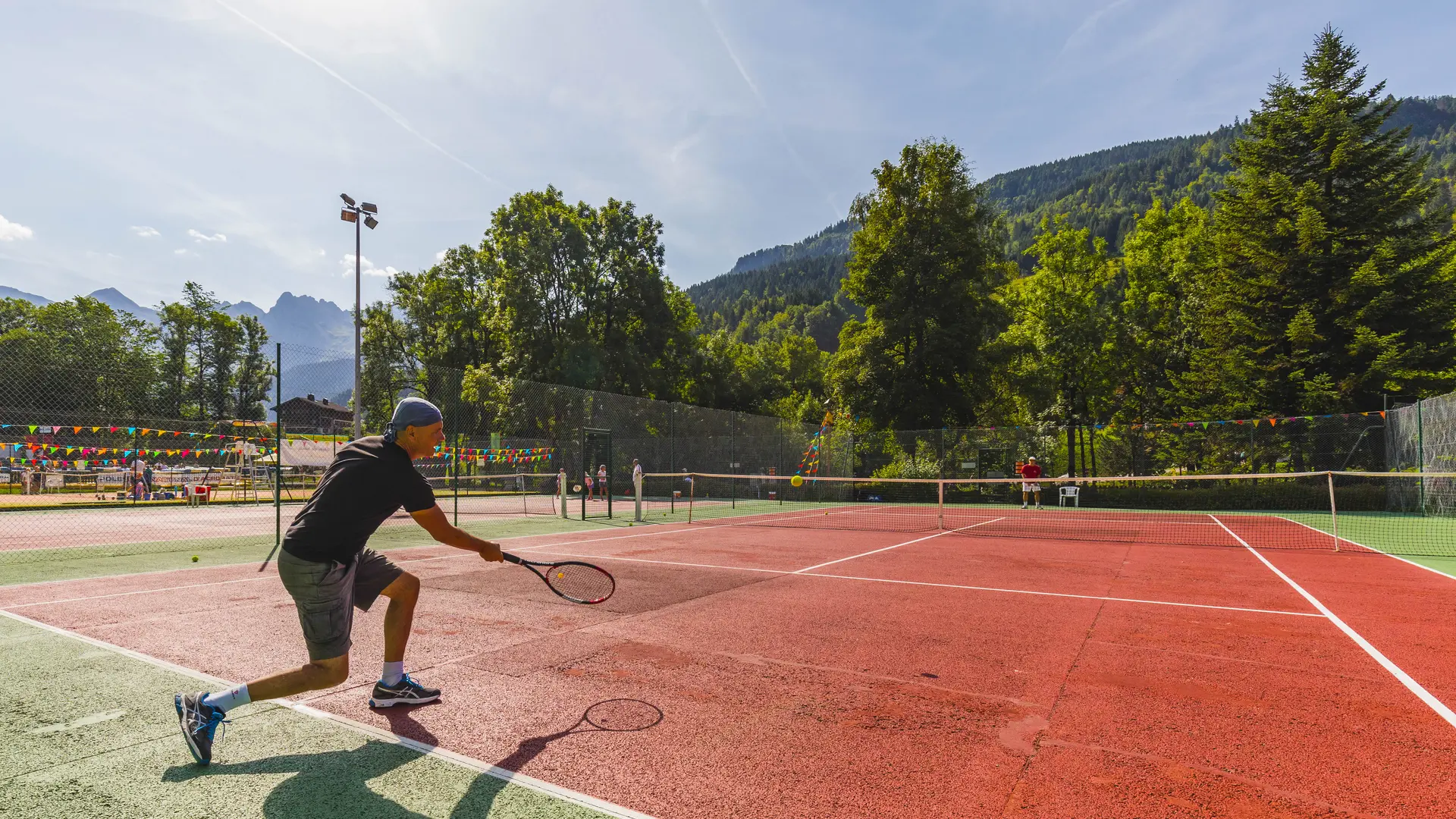 Tennis : cours individuel_Le Grand-Bornand