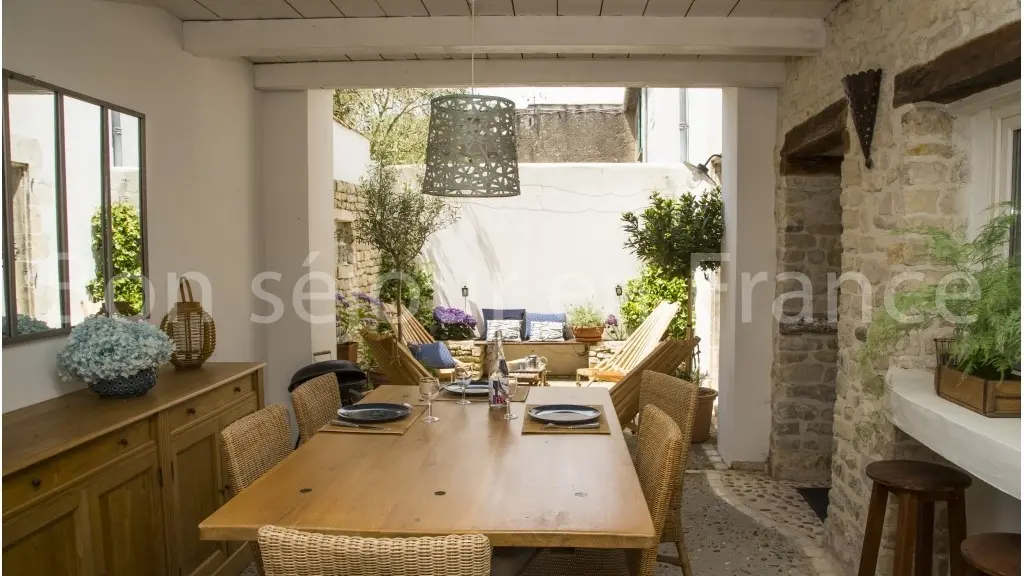 Espace extérieur couvert