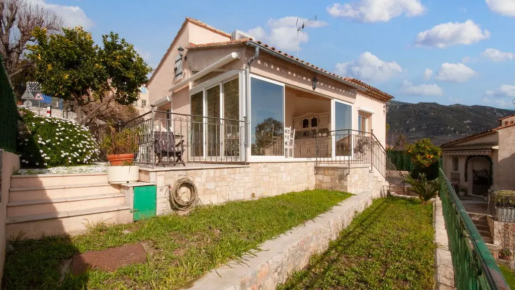 Gîte Villa Marito-Façade-Le Bar sur Loup-Gîtes de France Alpes-Maritimes