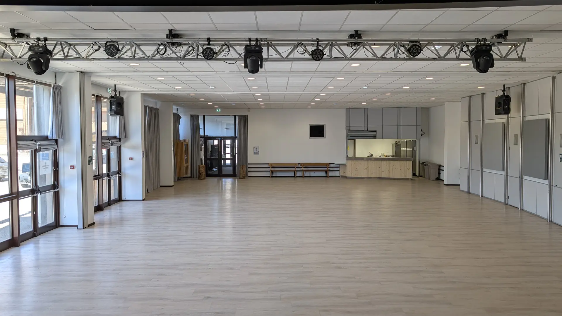 Salle Cristal depuis la scène