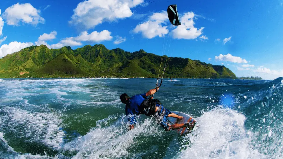 Lakana Fly Kite School Moorea