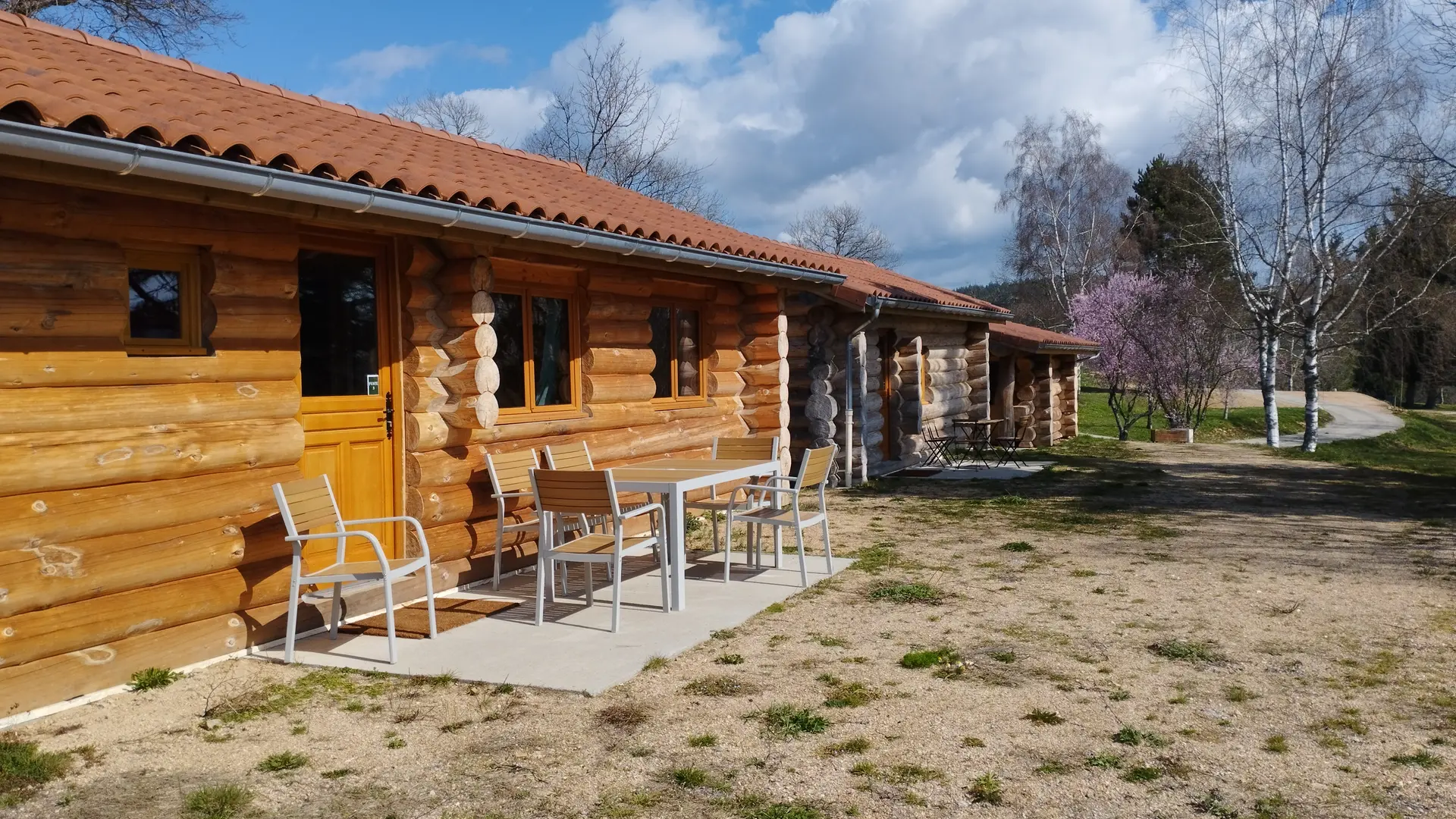 Les trois fustes sur leur terasse