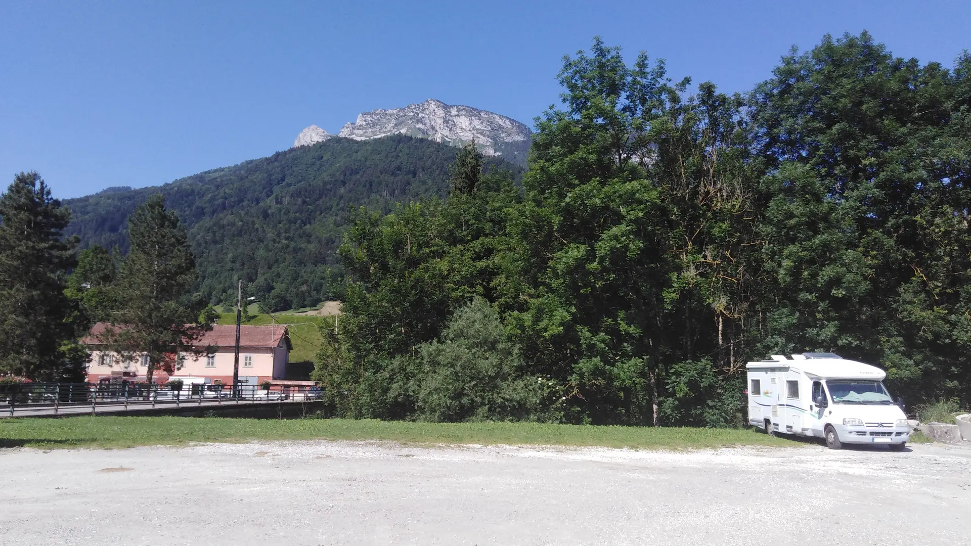 Aire de stationnement