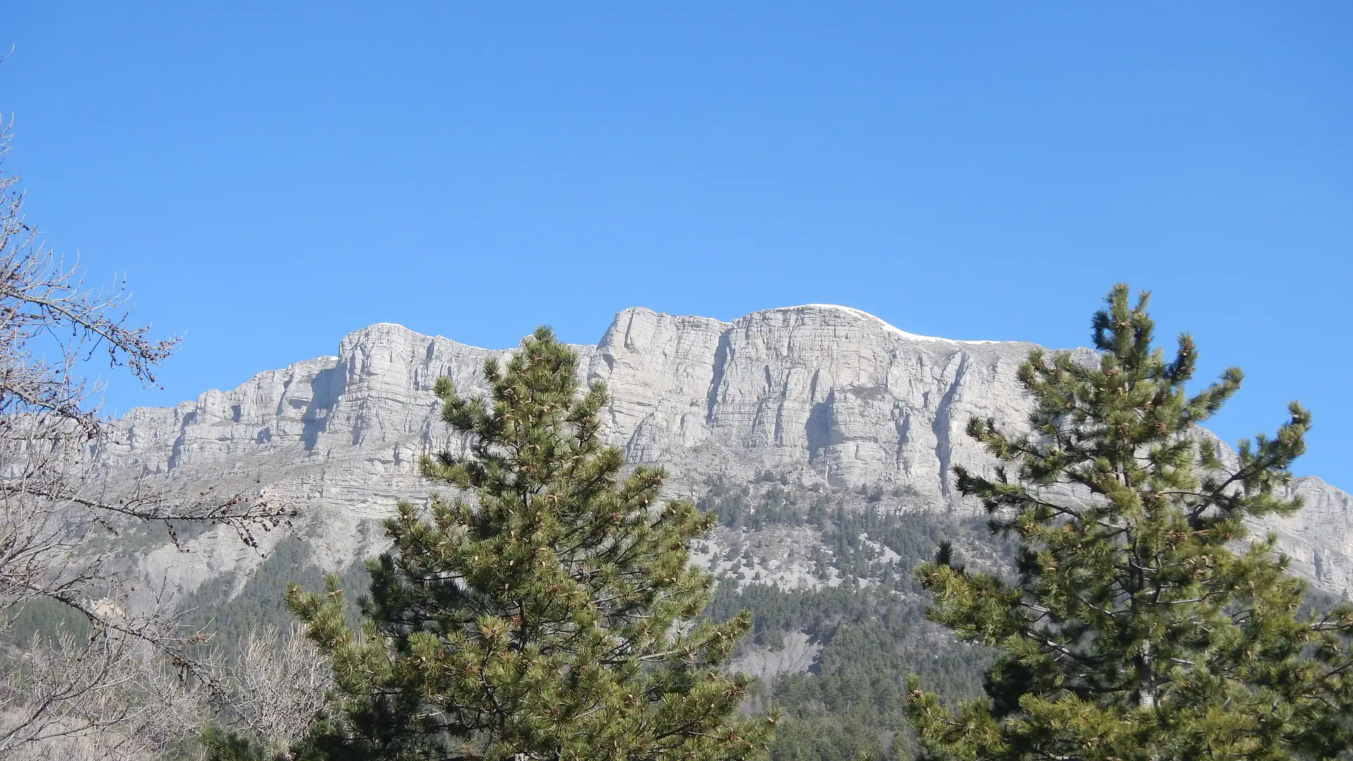 Tour de la roche des Brigands