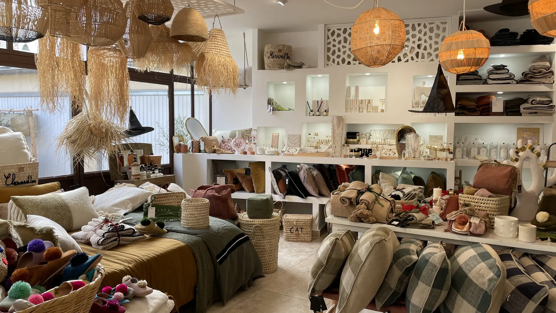 31-36 Concept store déco boutique