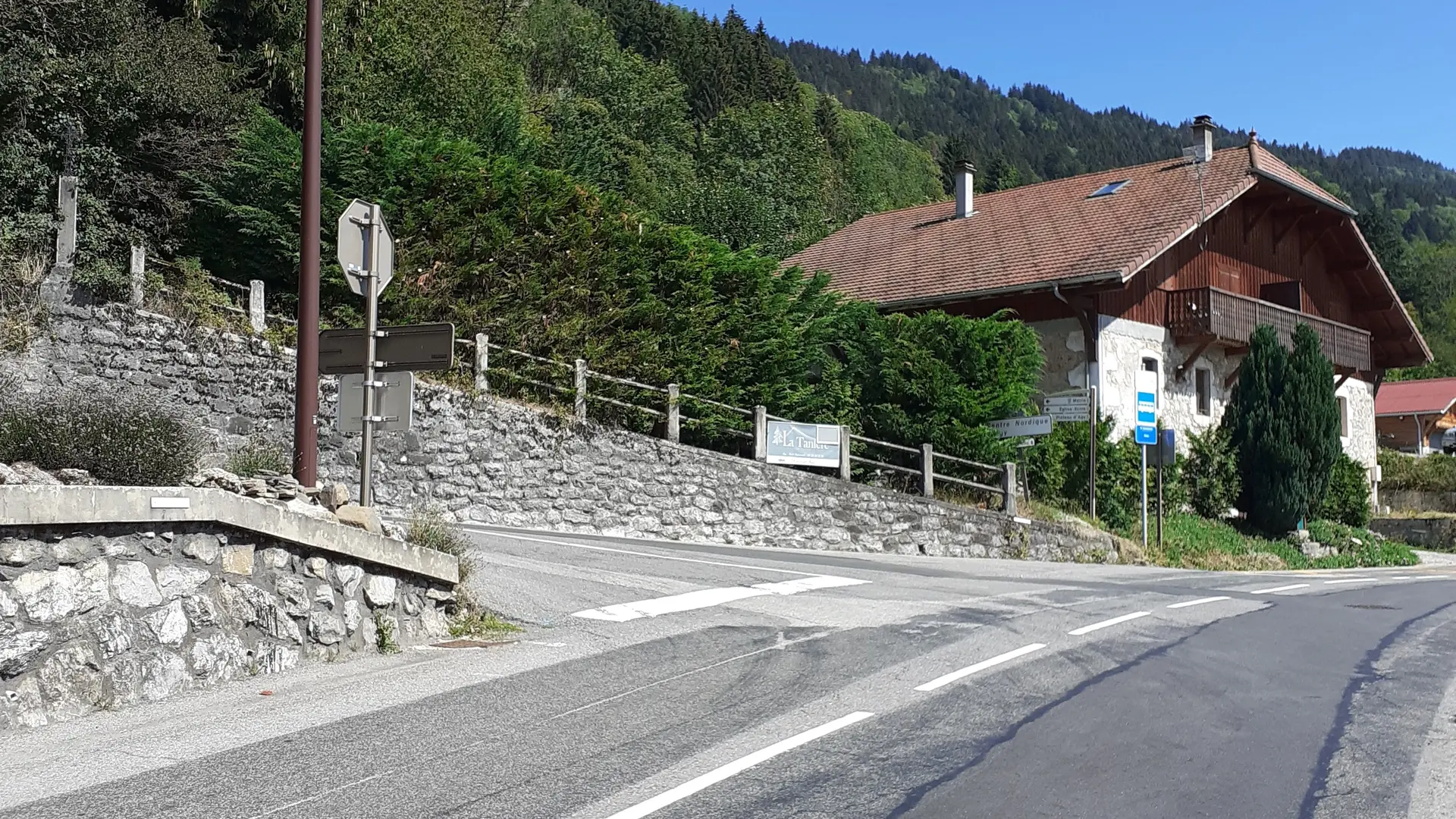 Montée d'Agy