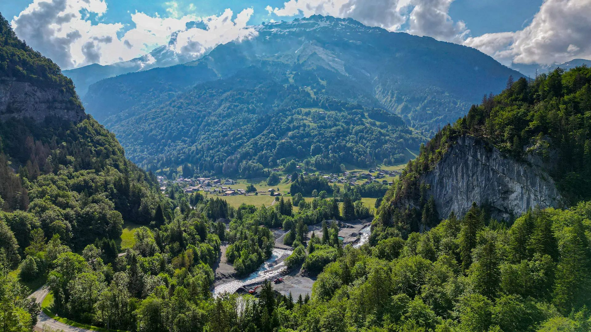 Les Gorges des Tines vue de drone