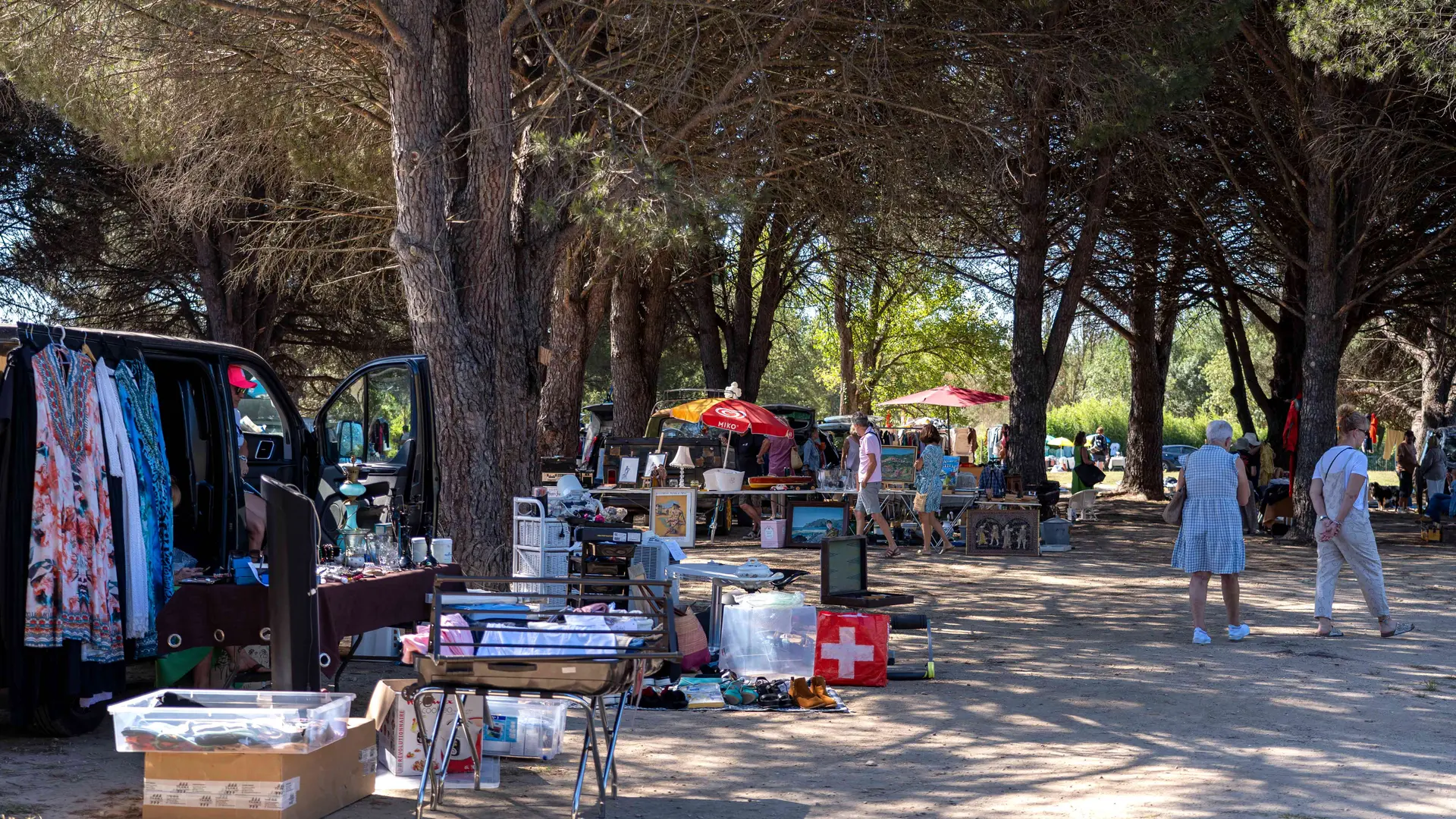 Brocante du Mas de Bagatin