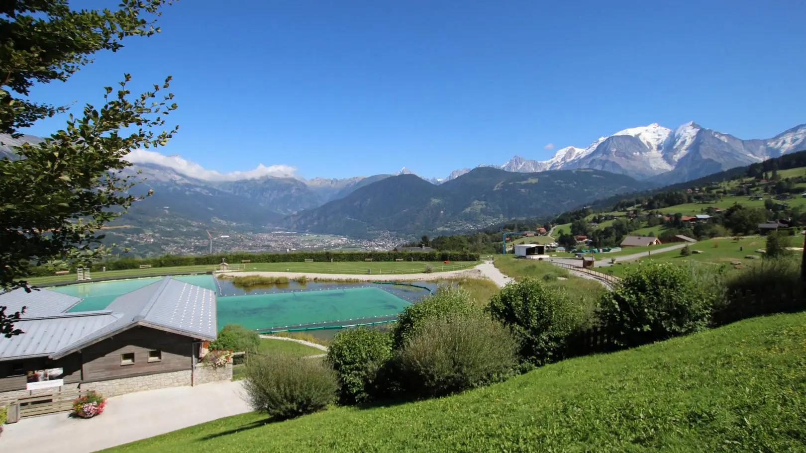 Plan d'eau biotope à 300m