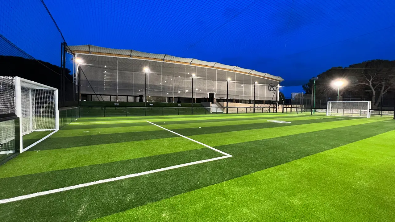 Z5 Istres - Complexe Foot à 5 et Padel