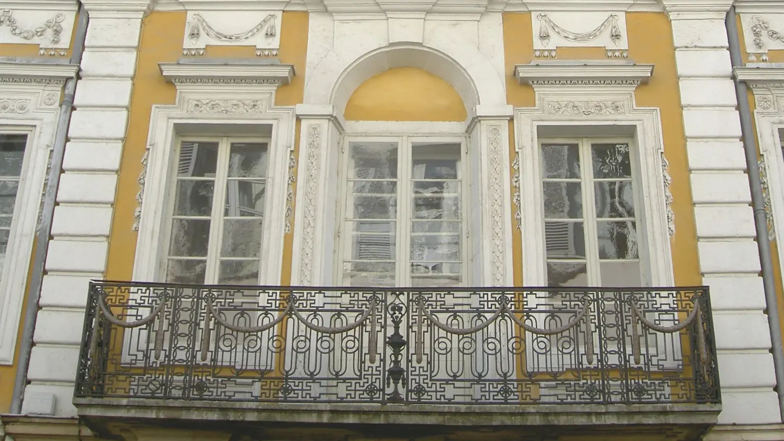 Hôtel des Marches et de Bellegarde