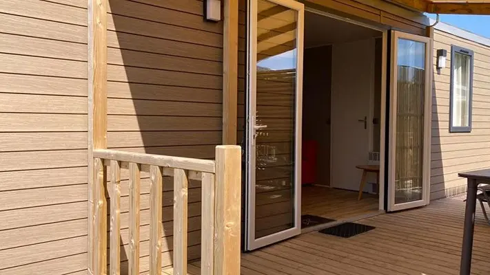 Terrasse d'un mobil-home