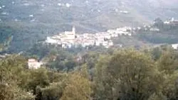 Gîte Macaron-Vue depuis le gîte-Contes-Gîtes de France des Alpes-Maritimes