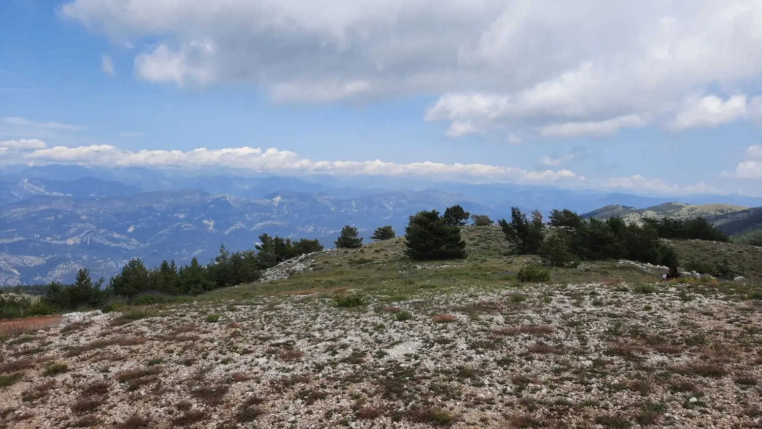 Vue sur les Alpes du sud