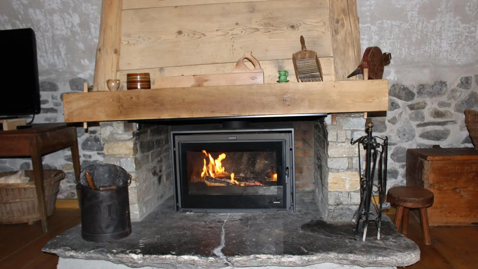 Cheminée à insert