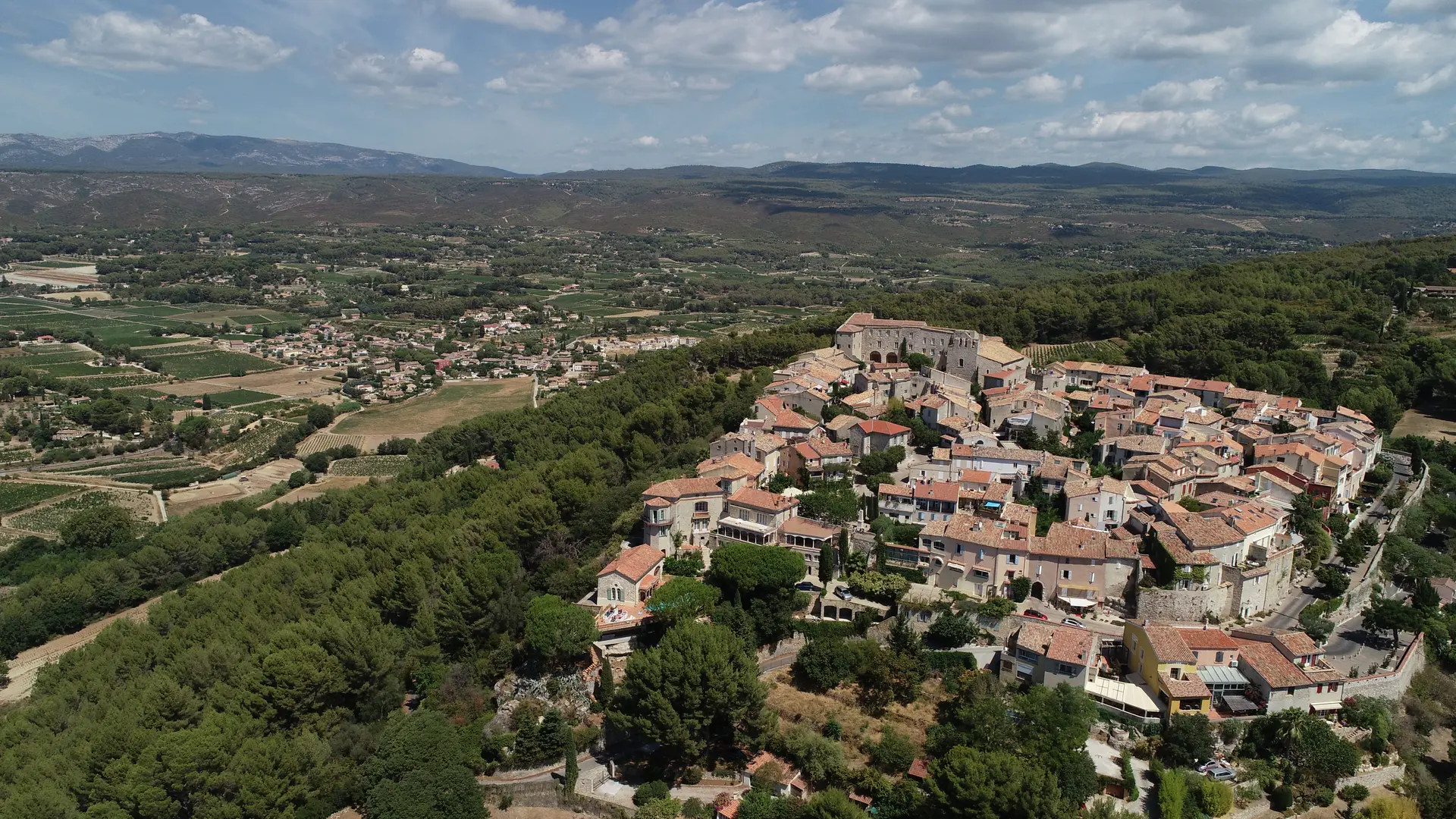 Le Castellet, classé Plus Beaux Villages de France_Le Castellet
