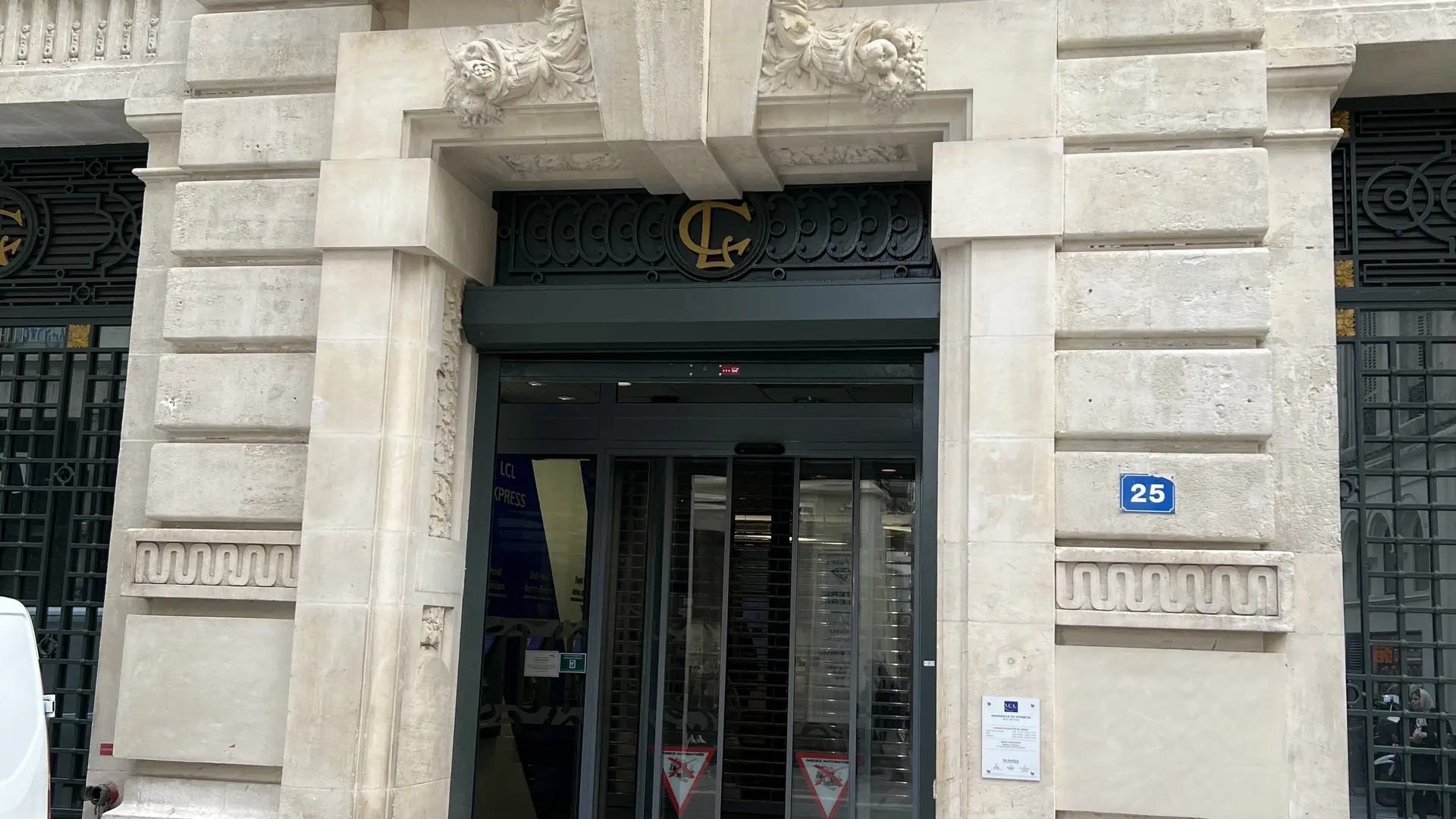 façade et entrée
