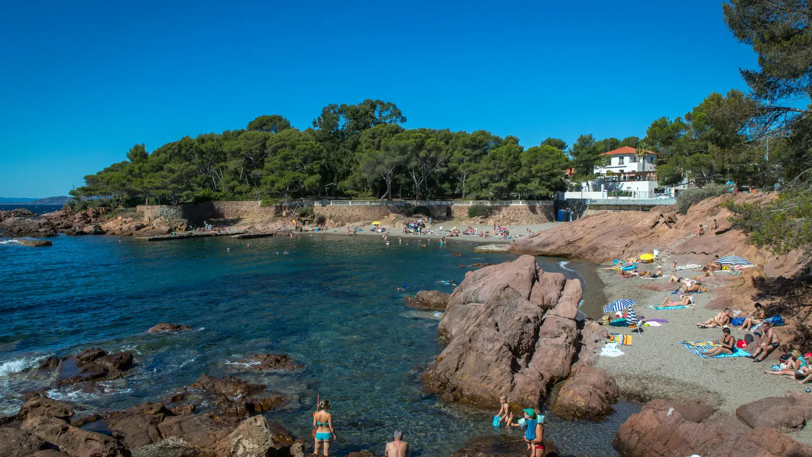 Plage de Boulouris