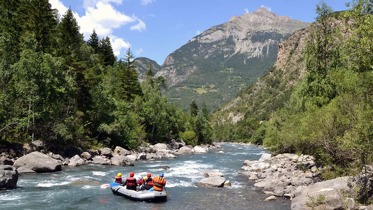 Apache Rafting