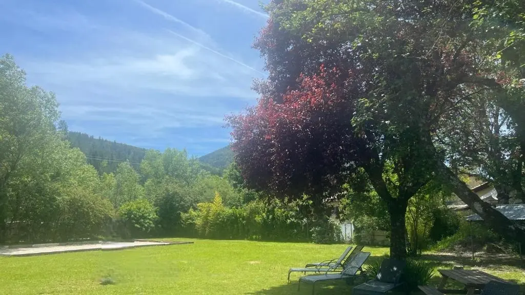 9-Jardin chambres d'hôtes l'Oustaou