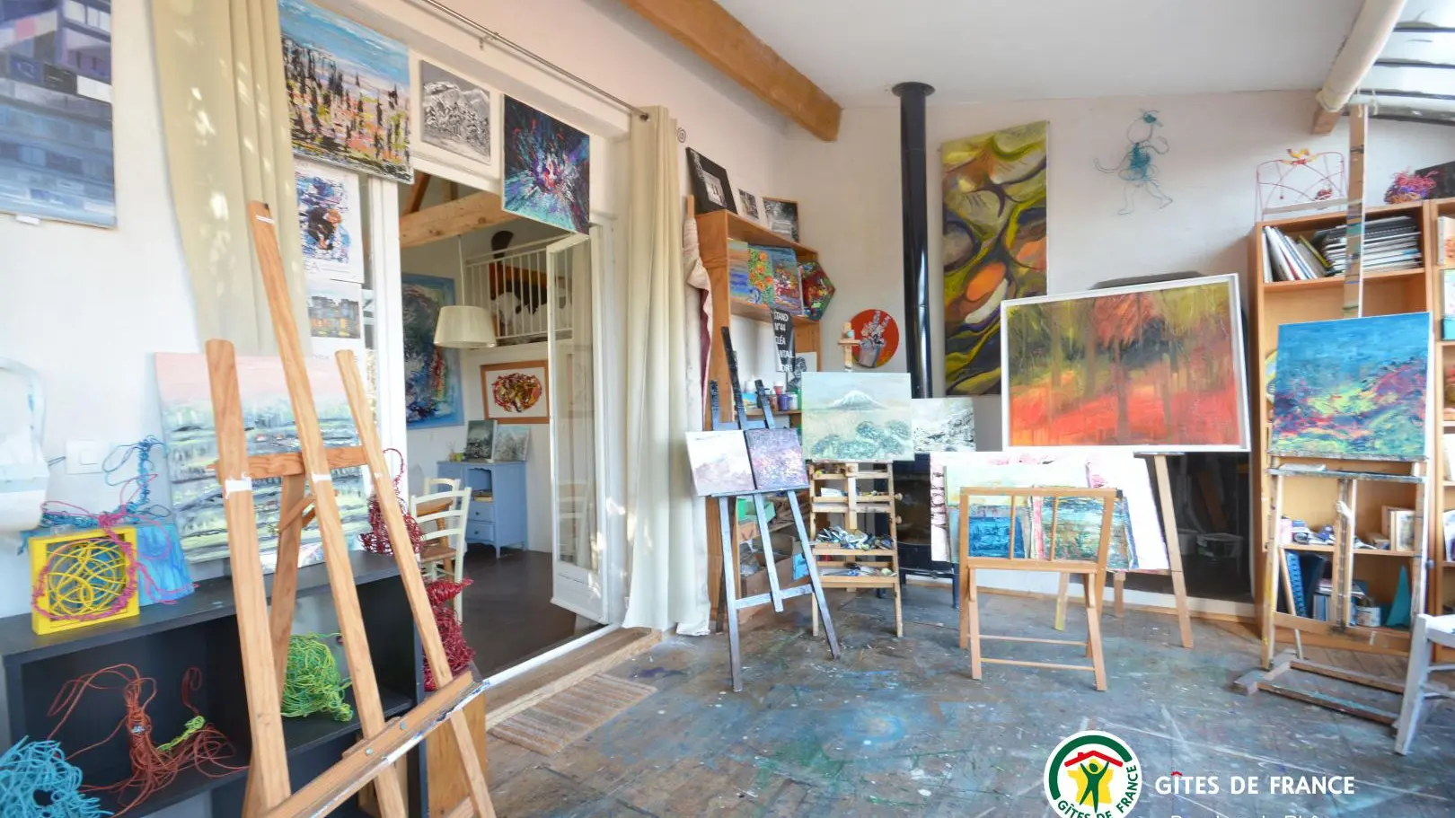 l'Atelier de la propriétaire + accès au studio (en supplément)