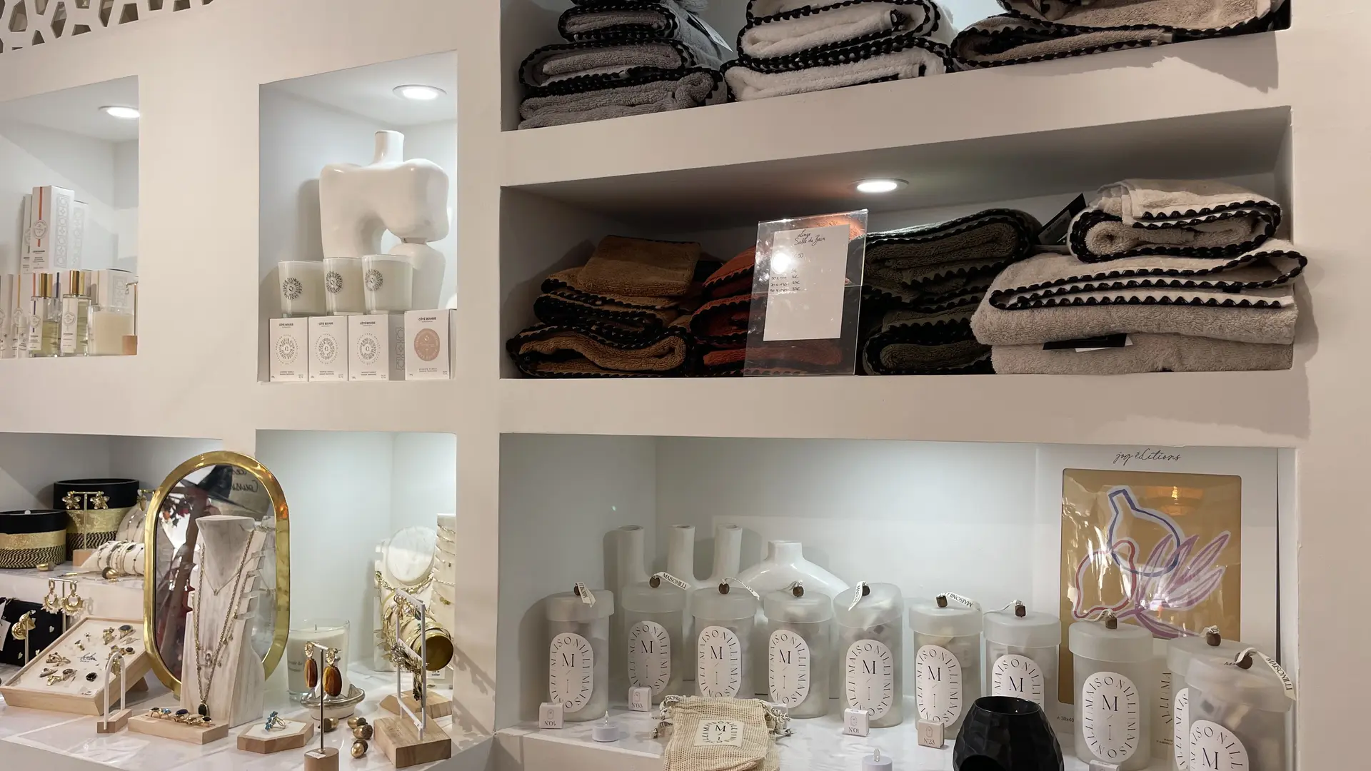 31-36 Concept store déco objets