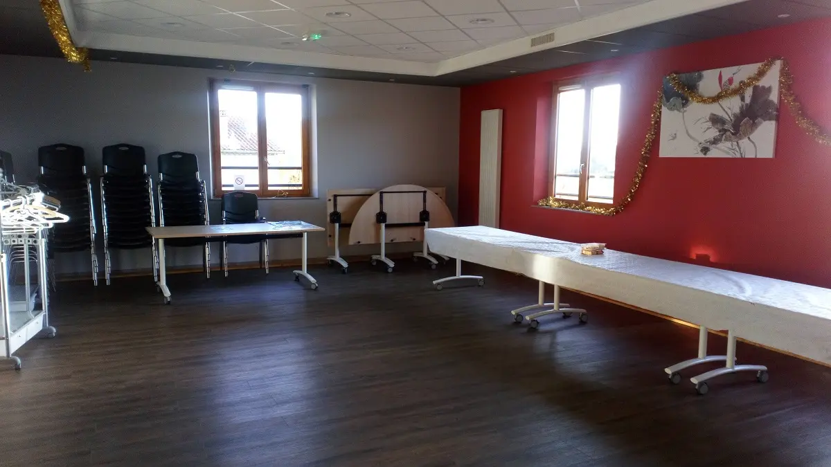 Salle des fêtes de Chabestan