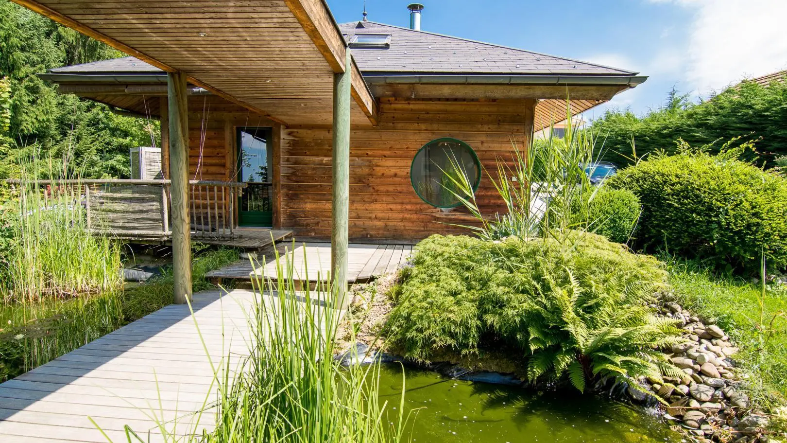 Vue du gîte côté bassin