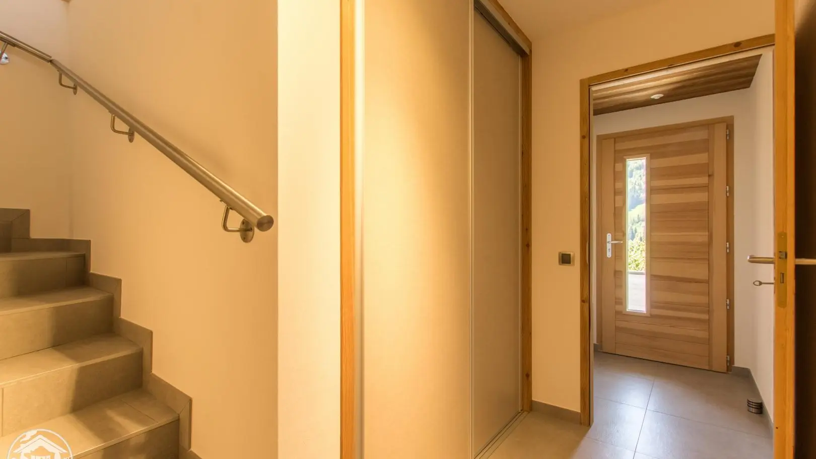 Hall d'entrée au rez-de-chaussée