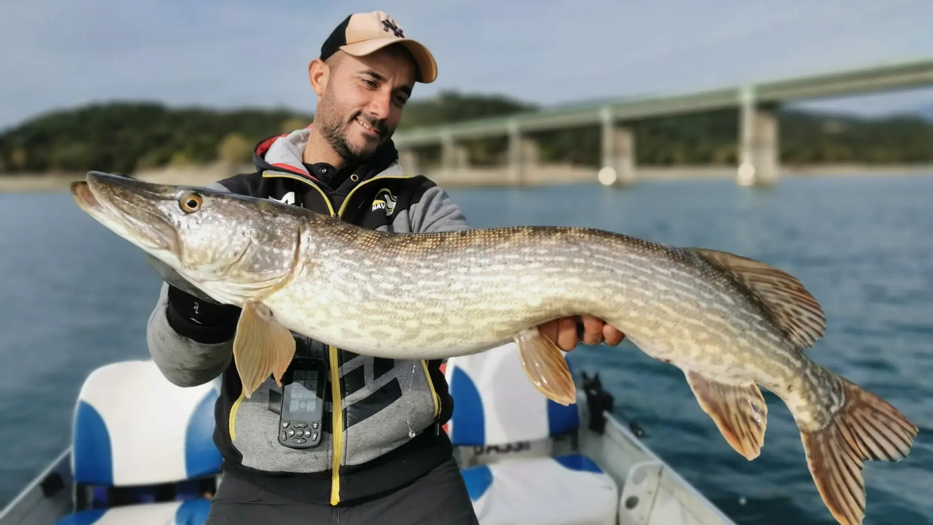 Eric Leterrier Moniteur-guide de pêche