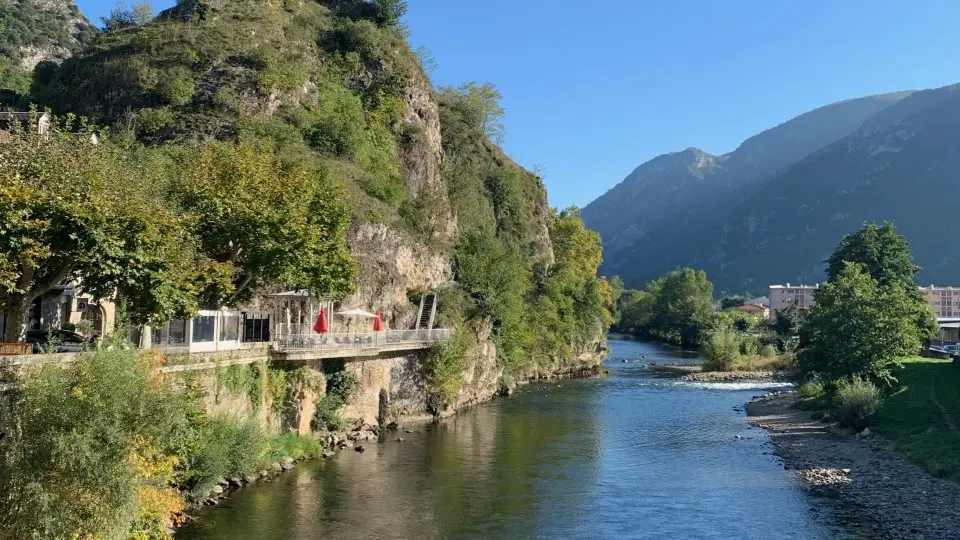 La tour avec l'Ariège