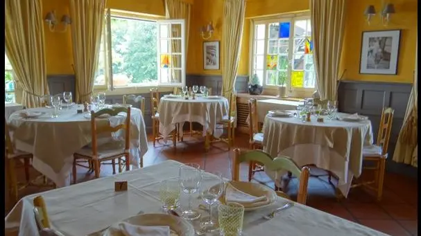 Salle - Auberge des chasseurs