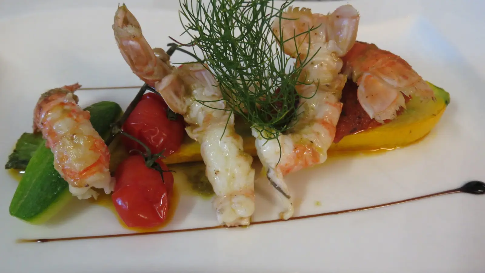 Langoustines sur lit de courgettes