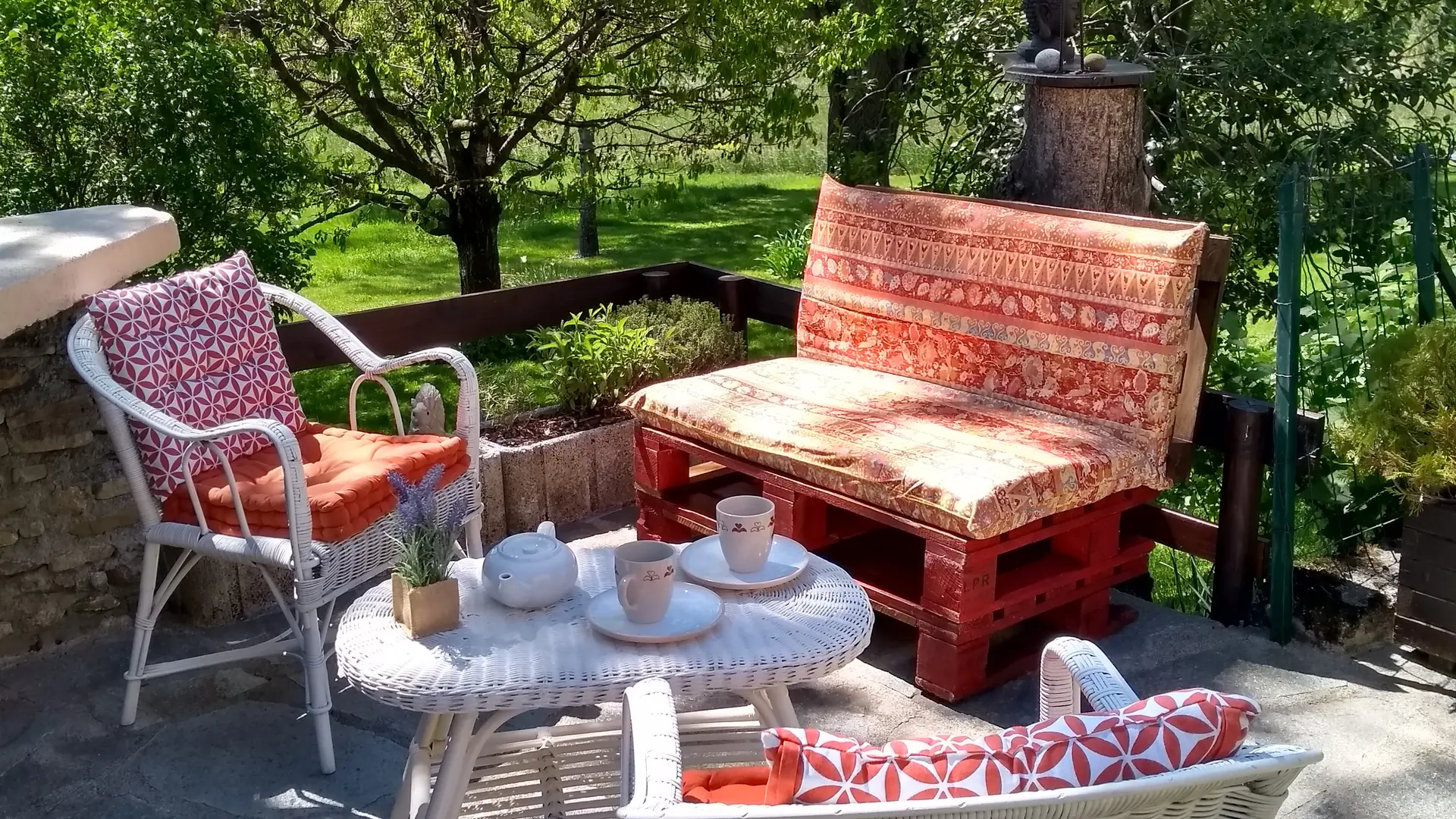 Le grand saule terrasse