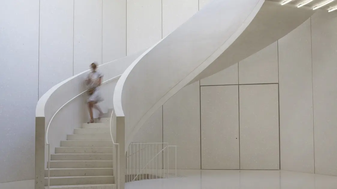 Atrium Collection Lambert_Avignon