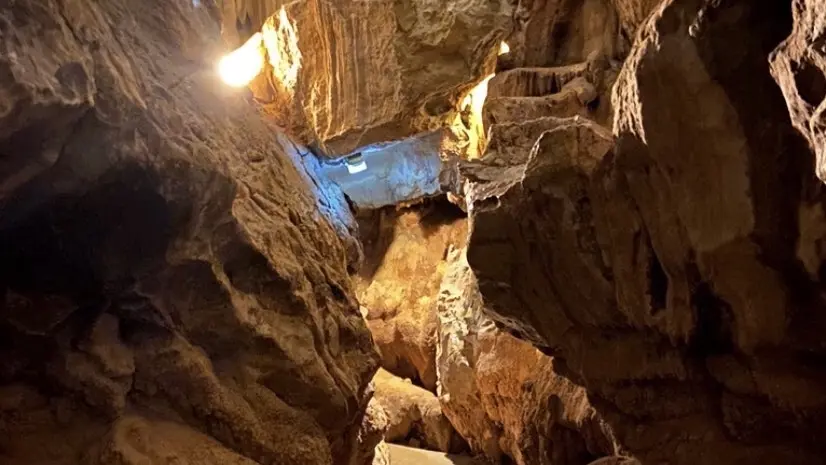 Grottes du Cerdon, parc de loisirs préhistoriques