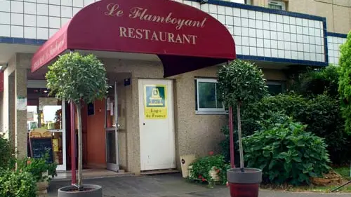 Le Flamboyant - Façade