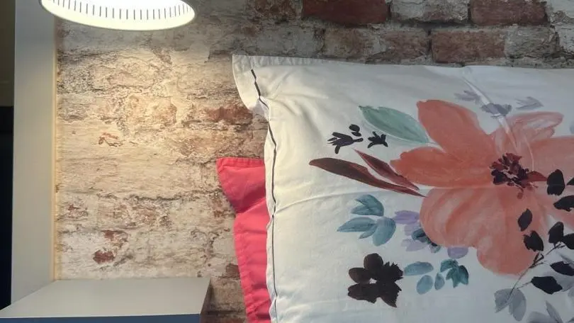 Détail de la chambre.