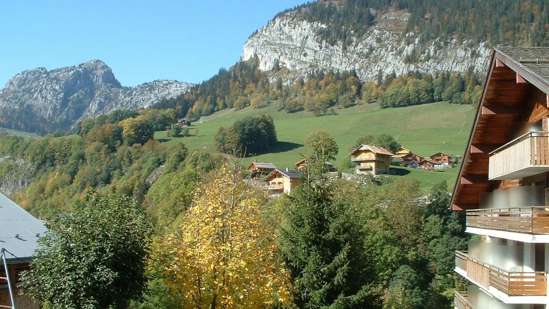 -Dryade-Le Grand-BornandVue depuis appartement été/View from the appartment summer