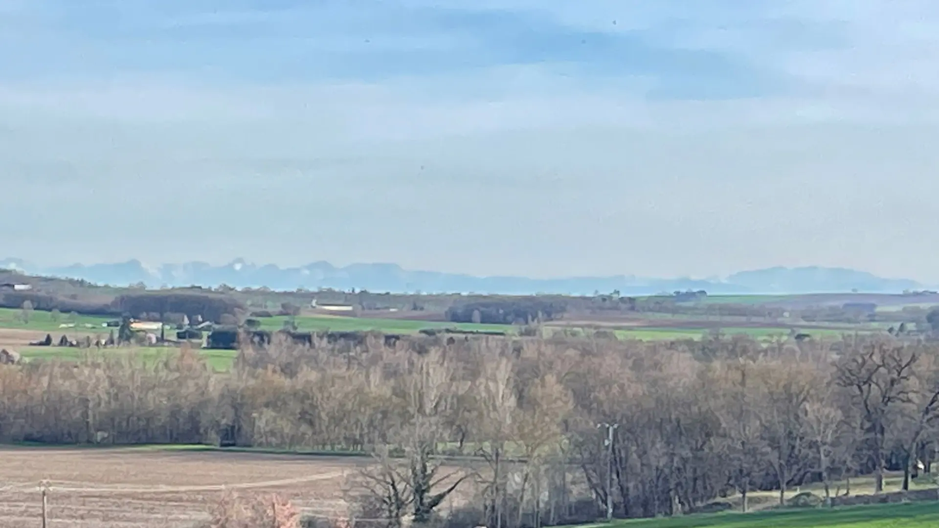 Les Pyrénées à l’horizon