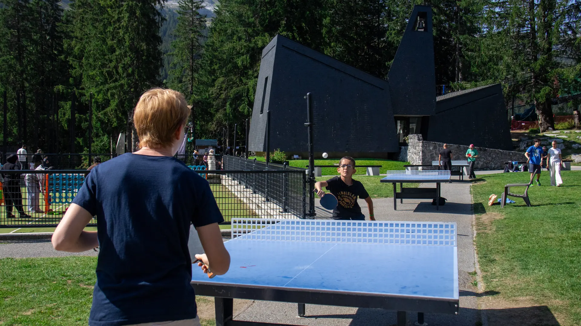 2 joueurs en affrontement