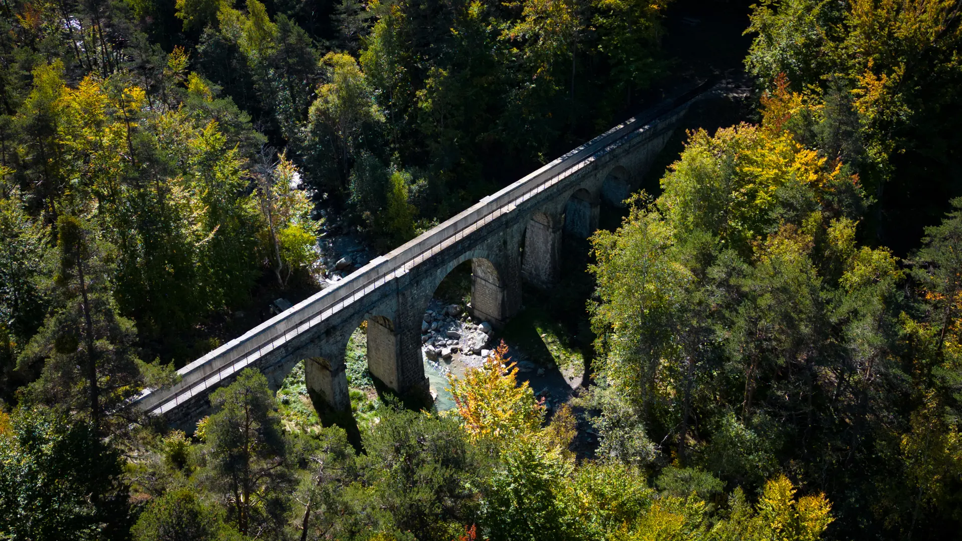 Aqueduc du torrent d'Ancelle, Forest-Saint-Julien